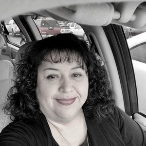 Meet your Posher, Ana